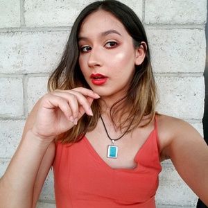 Meet your Posher, Karina